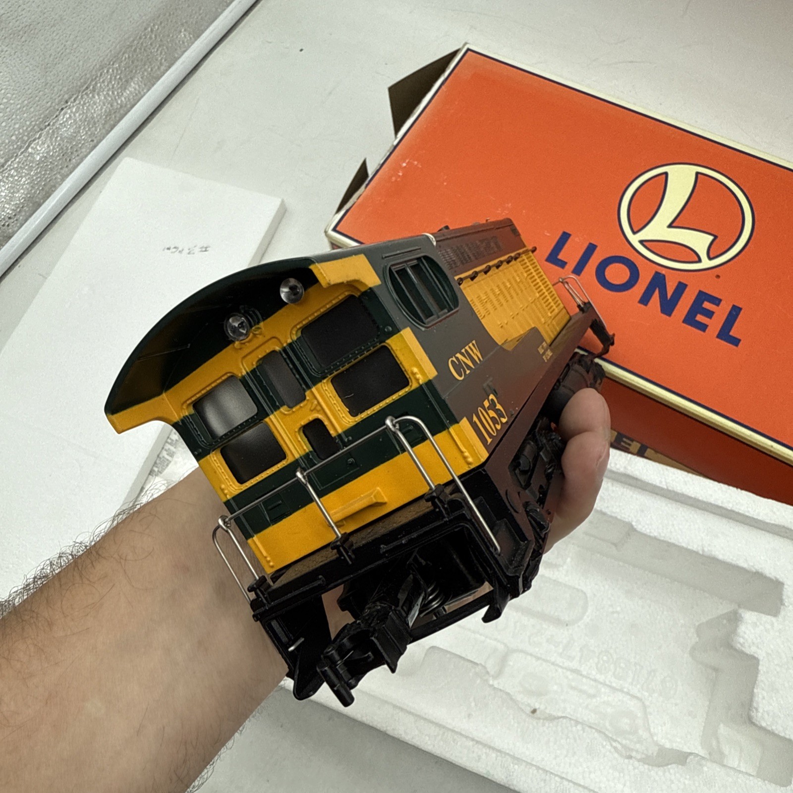 LIONEL 6-18876 C&NW 1053 H12-44 SWITCHER LOCOMOTIVE CHICAGO & NORTHWESTERN