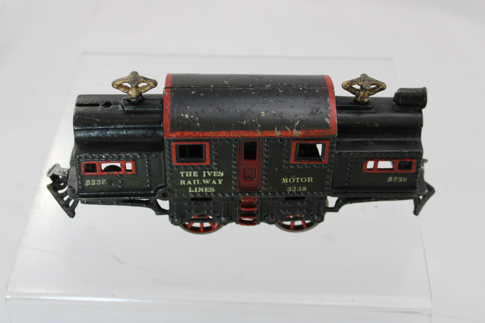 Ives – 3238 electric engine – As Is