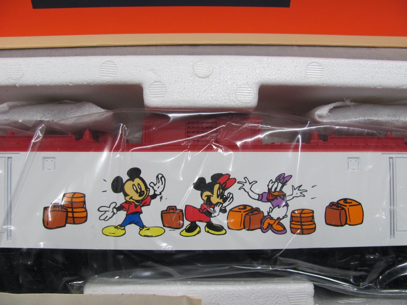 Lionel 6-18311 O Gauge Disney Mickey Mouse EP-5 Electric Locomotive #8311 NIB