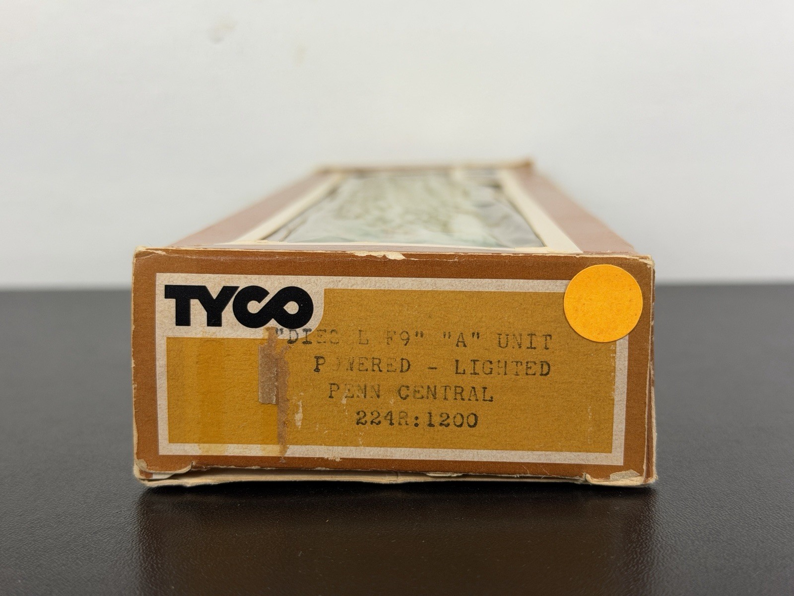 NEW TYCO HO Scale 224R:1200 Penn Central Diesel F9 A Unit Locomotive 9769 NOS