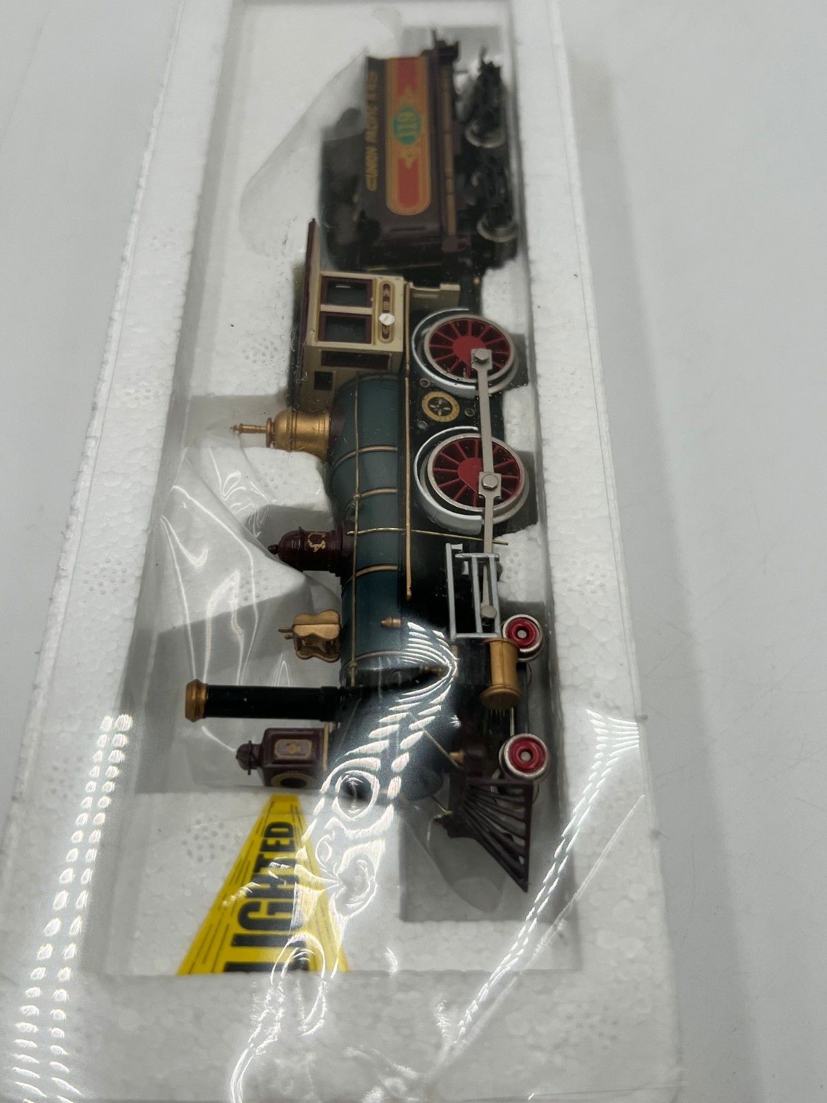 Bachmann HO Union Pacific 4-4-0 American Steam Locomotive & Tender Old West Era