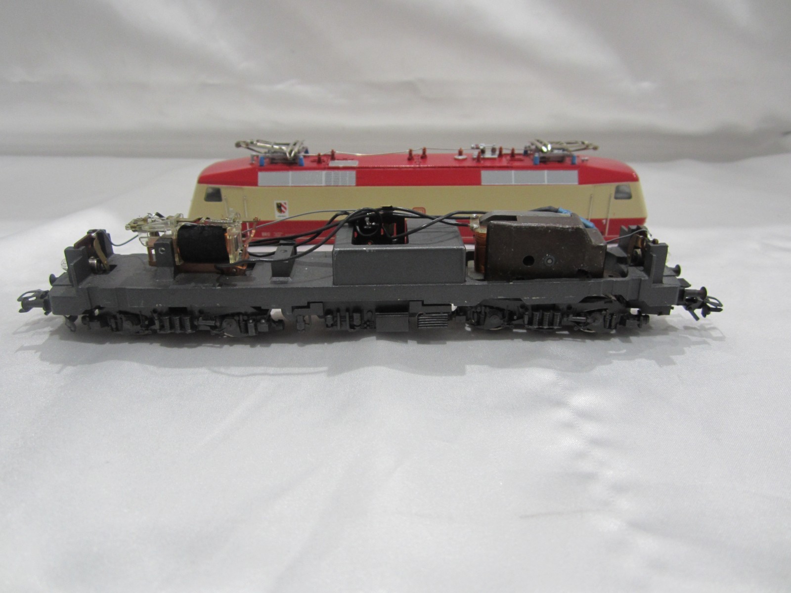 Marklin 3153 HO DB 120001-3 Electric Locomotive (Analogue)