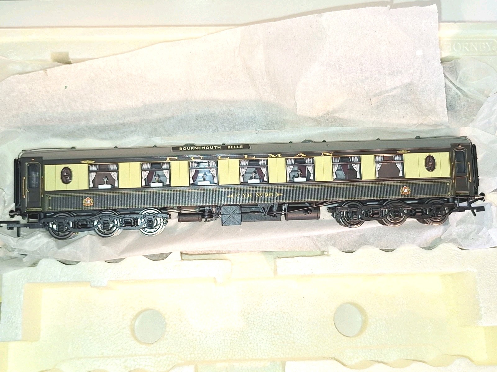 Hornby R2819 Bournemouth Belle Train Pack-lights. Mint, Unused. OO Scale. Boxed