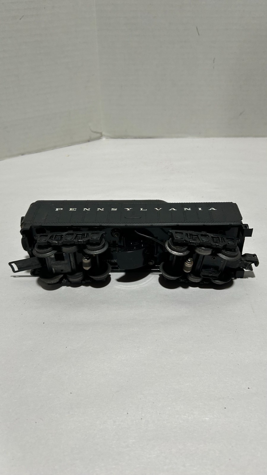 LIONEL 2671 WHISTLE TENDER PENNSYVANIA 12 WHEEL VINTAGE O GAUGE TRAINS