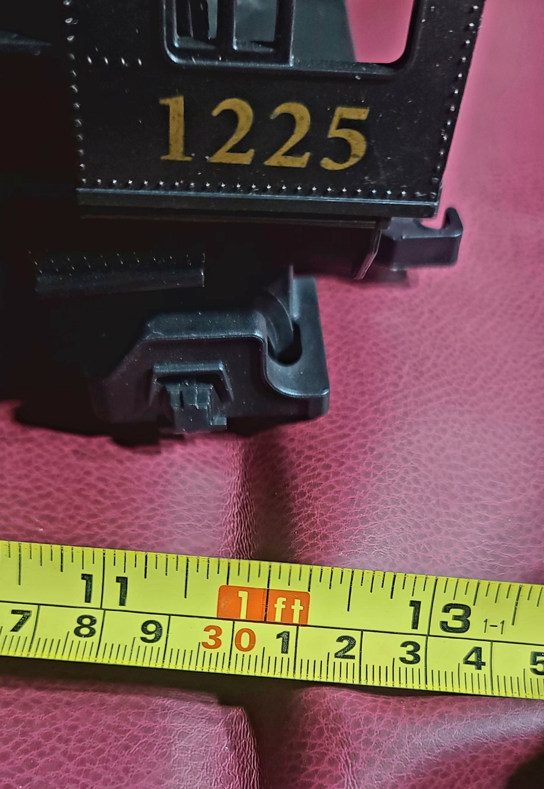 Factory Error??? Lional Train Engine # 1225 Model 711795 But Has Following…