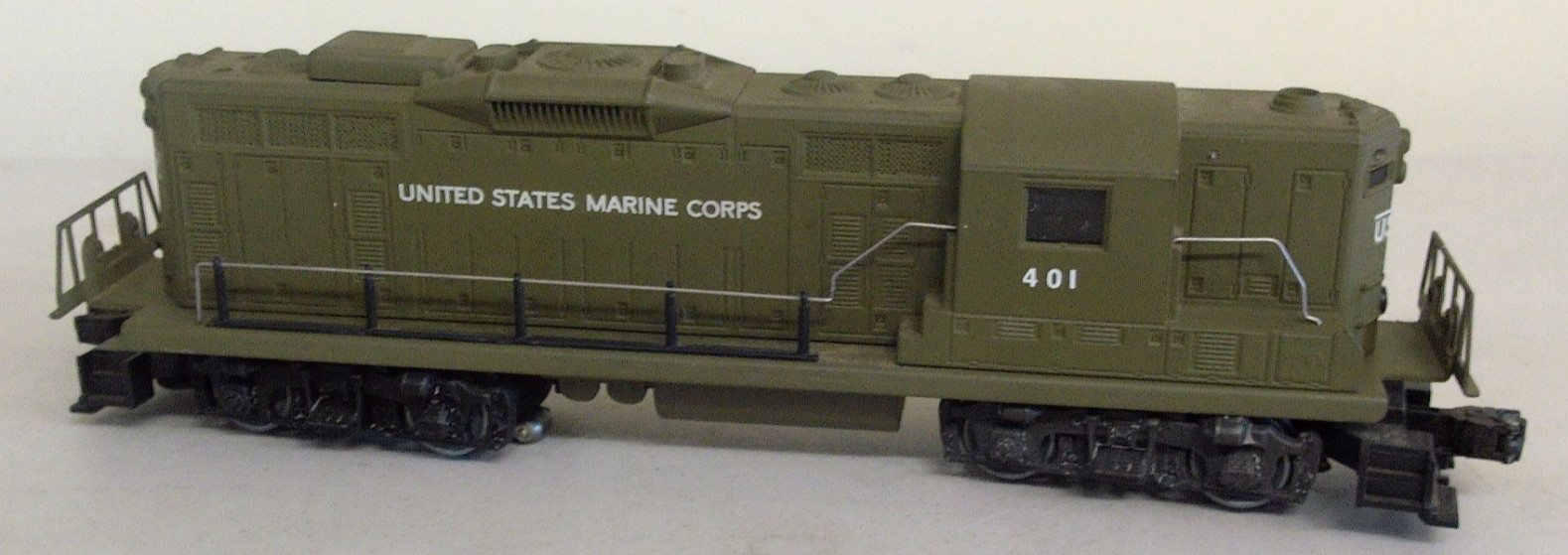Lionel Trains United States Marine Corps Cab 401 GP-7 Diesel Non-Powered O Scale