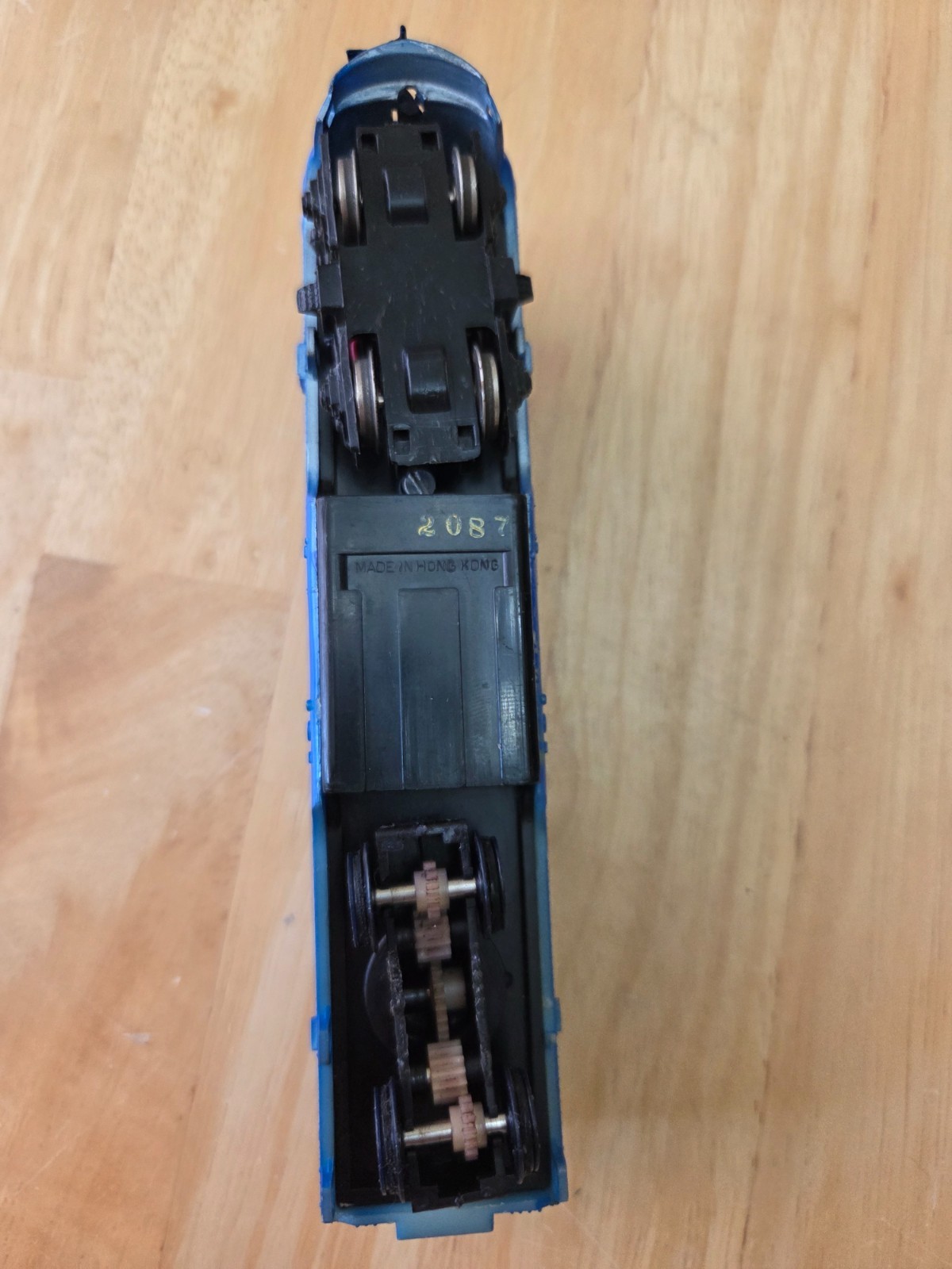Vintage Powered Life Like HO F7 Conrail Diesel Locomotive 1639