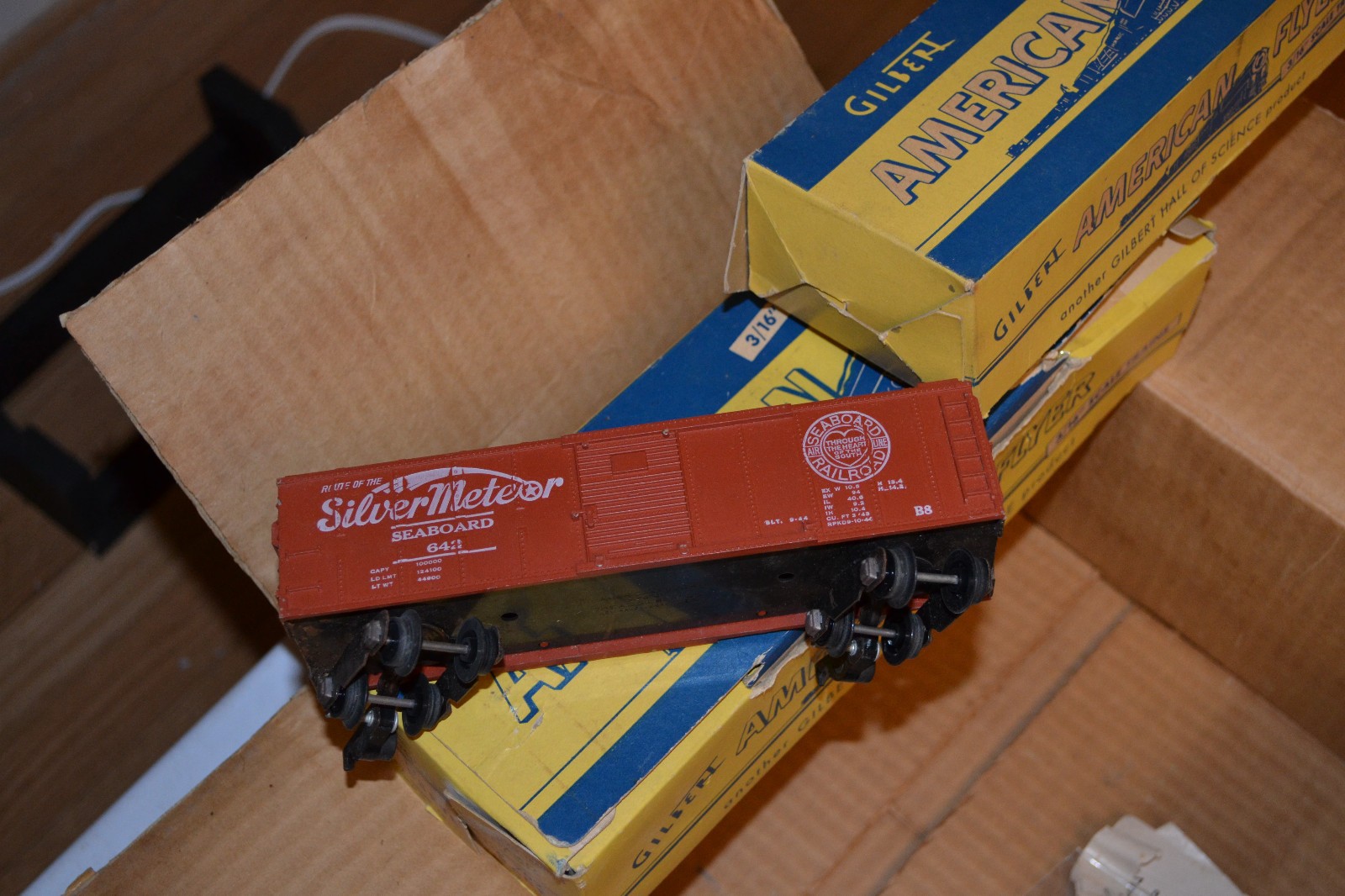 1950s-60s Vintage American Flyer Gilbert Trains Set & Tracks!