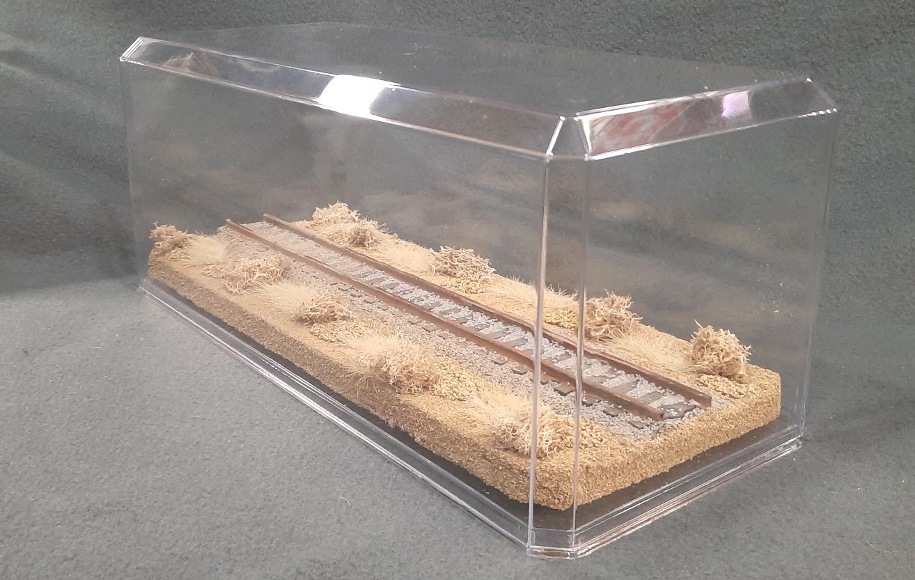 S SCALE 13″ SINGLE TRACK DISPLAY CASE- “DESERT SCENE”-FOR ANY S TRAINS