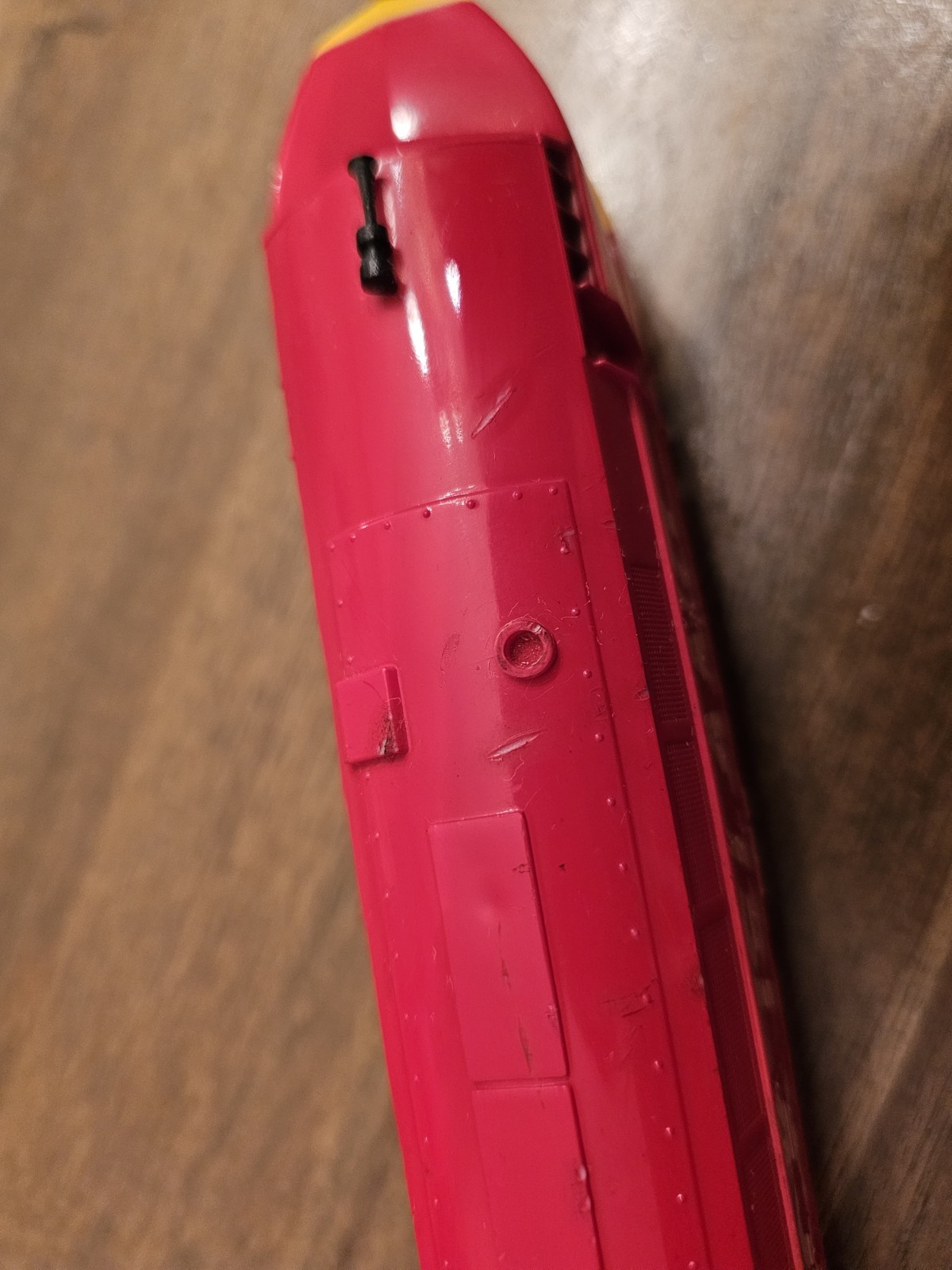 Vintage TYCO HO Scale Rock Island Locomotive Good Condition SHELL ONLY 2231