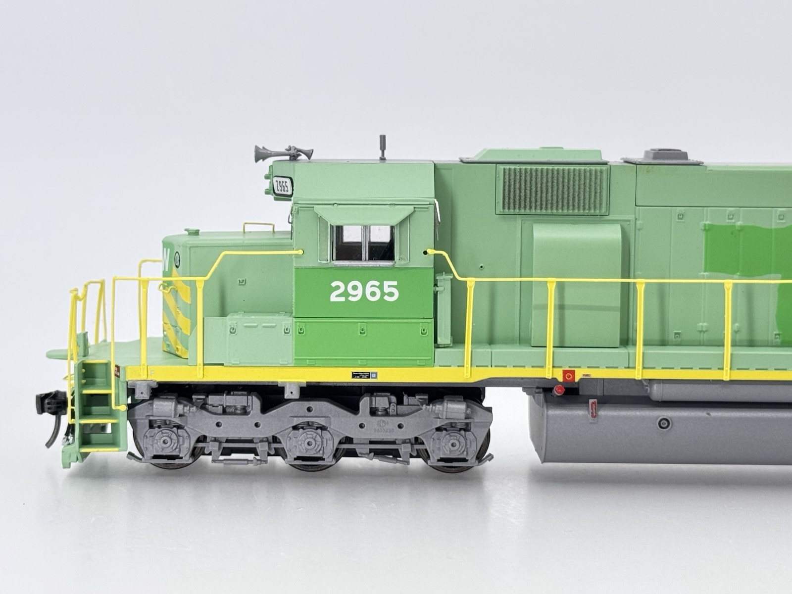 HO Athearn RTR 64399 Norfolk & Western SD39 Powered Diesel Locomotive N&W #2965