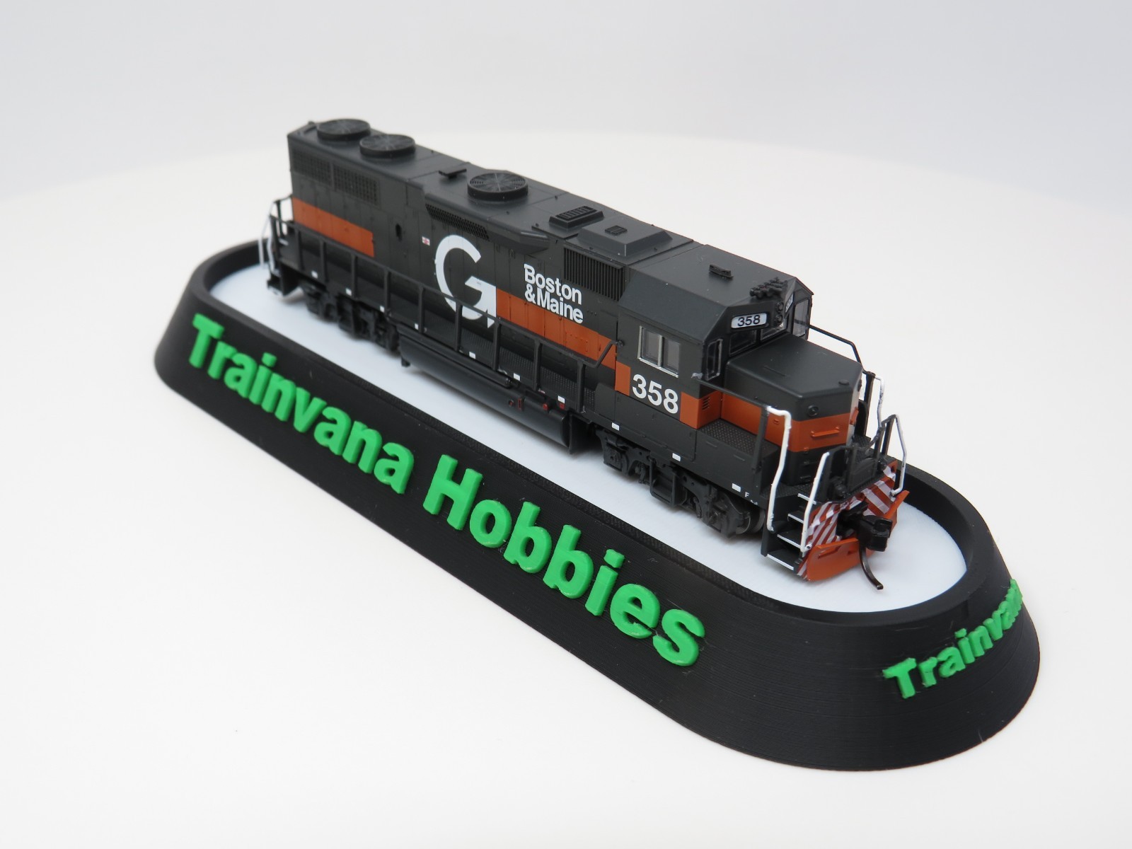 Atlas N 40005919 DCC Sound Guilford B&M EMD GP39-2 Diesel Locomotive ESU
