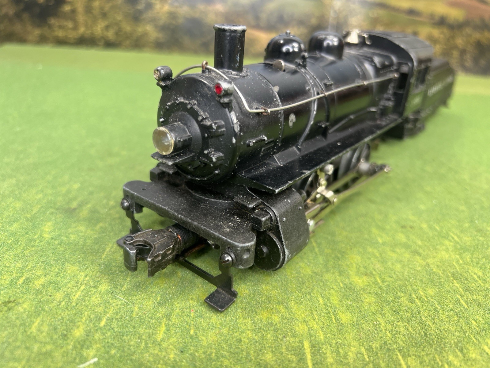 LIONEL POSTWAR 1656 0-4-0 STEAM SWITCHER LOCOMOTIVE & 6403B TENDER W/BELL O GA.