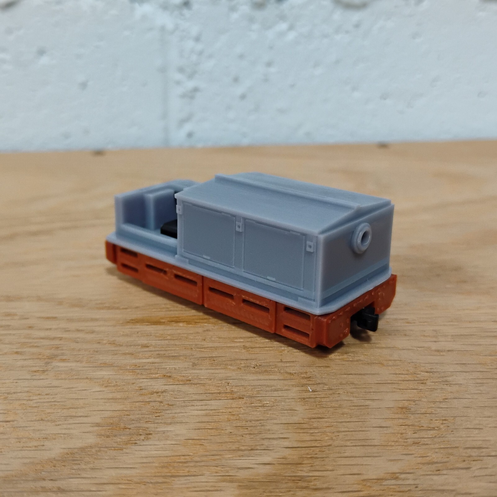 On18 BATTERY LOCO kit #1. For the Kato 11-109 chassis. RESIN 3D Print. NEW!