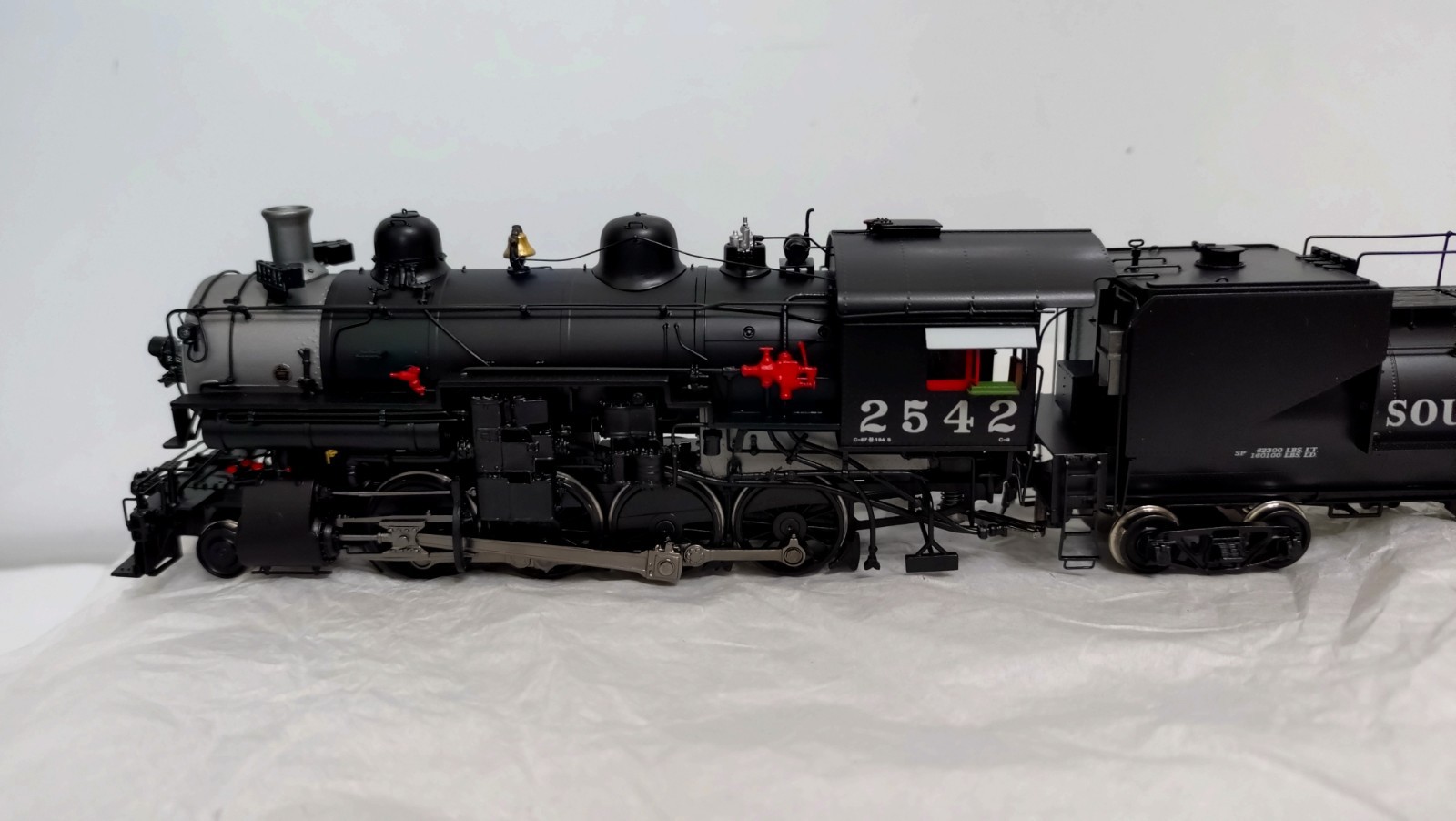 Challenger Imports Brass Southern Pacific Class C-9 2-8-0 Locomotive – HO scale