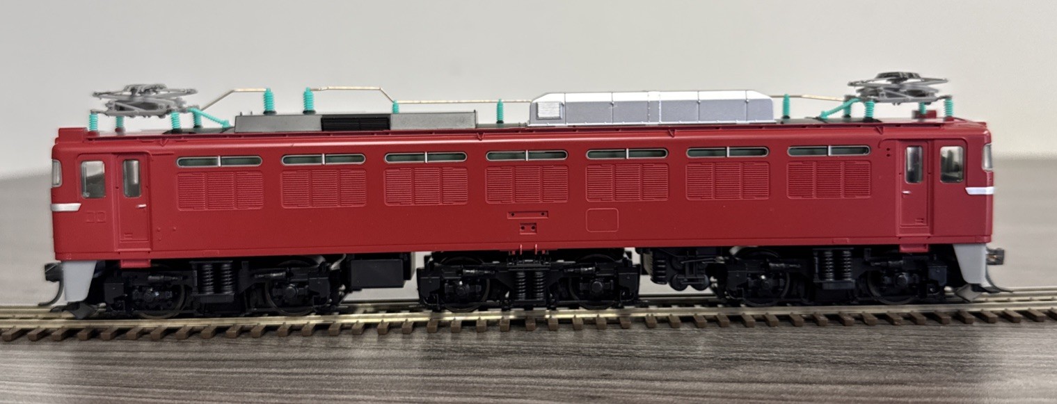 TOMIX HO Gauge #HO-103 EF81 Electric Locomotive – New in Box!