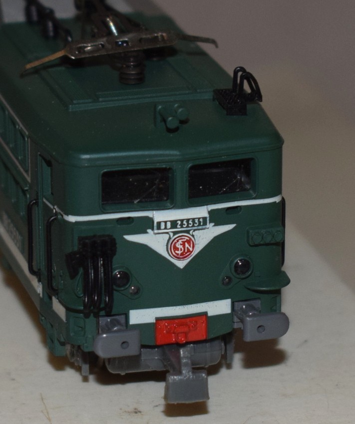 Jouef No. 8362 BB 25531 Electric Locomotive SNCF Green – HO Gauge in Box