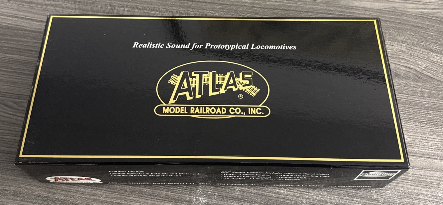 Atlas Master Series Gold HO #10000413 Reading GP40-2 #3674 – DOES NOT RUN!