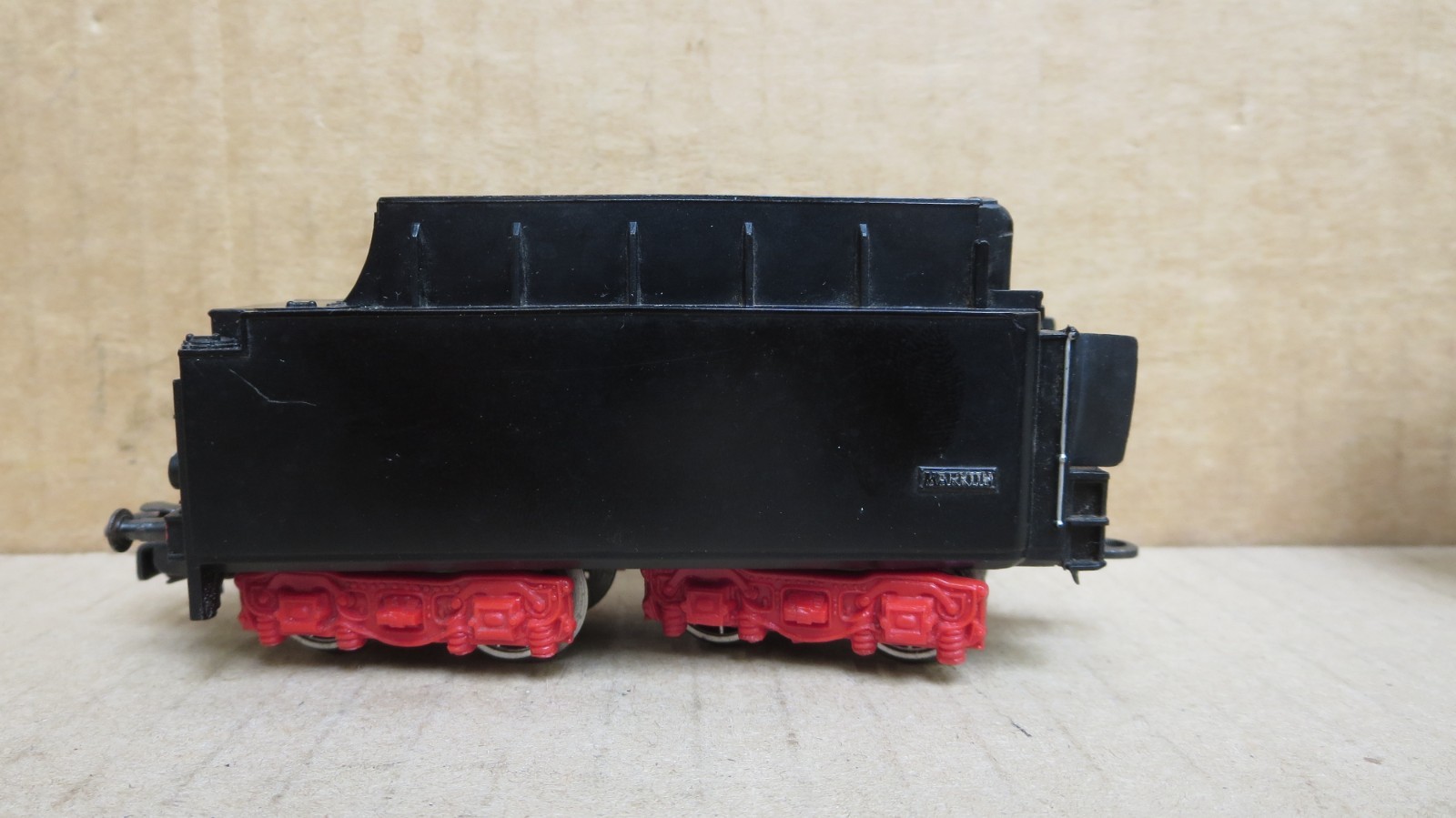 Märklin 3048 BR 01 Deutsche Bundesbahn (DB) Class Steam Engine HO