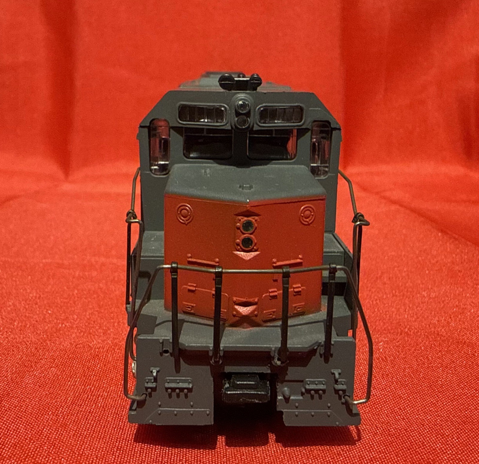 HO Athearn Southern Pacific Dummy Diesel #9263 Non Powered Read