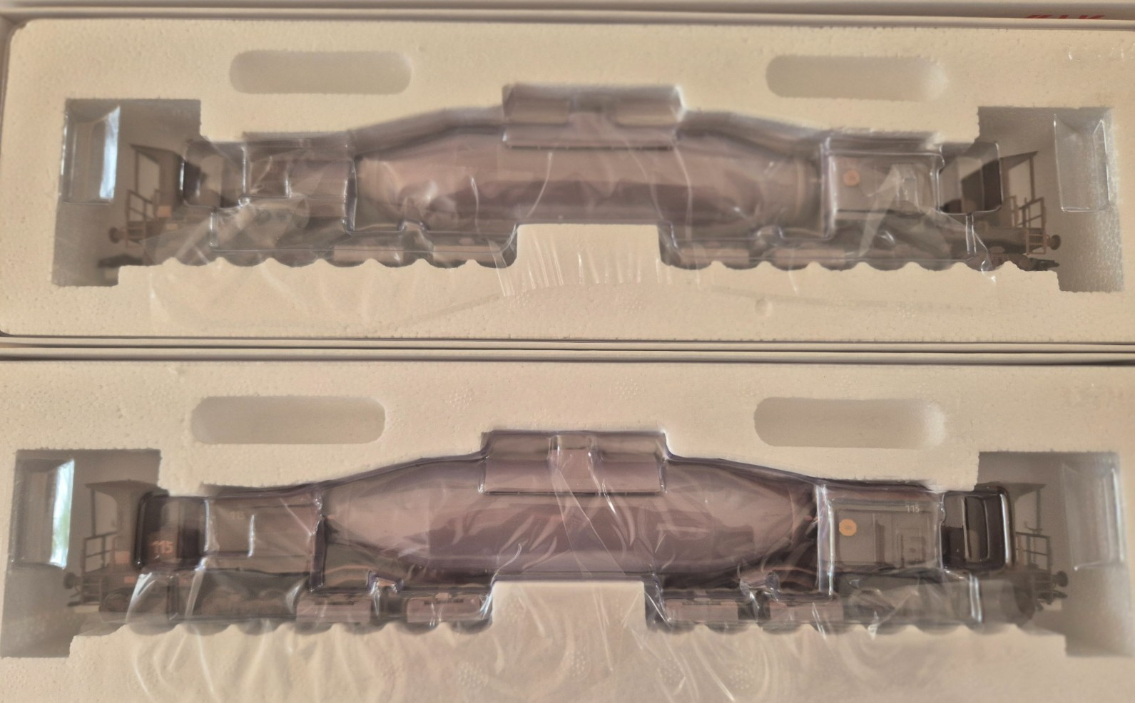 MäRKLIN HO 48292 SET WITH TWO TORPEDO LADLE CARS TYP 8008 EUH BRAND NEW