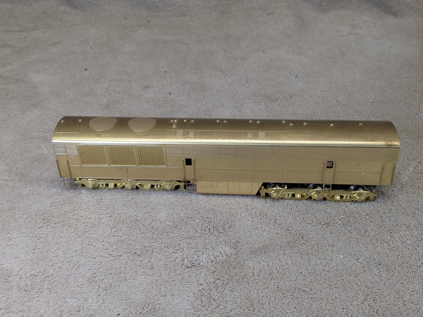 ALCO Models HO D-172 Fairbanks-Morse Erie Built B-Unit Style 2
