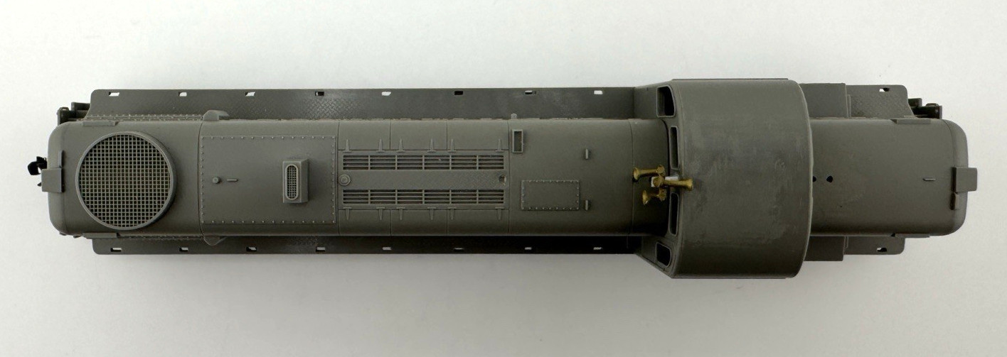 VINTAGE Atlas 7070 HO Scale UNDECORATED RS-3 Locomotive