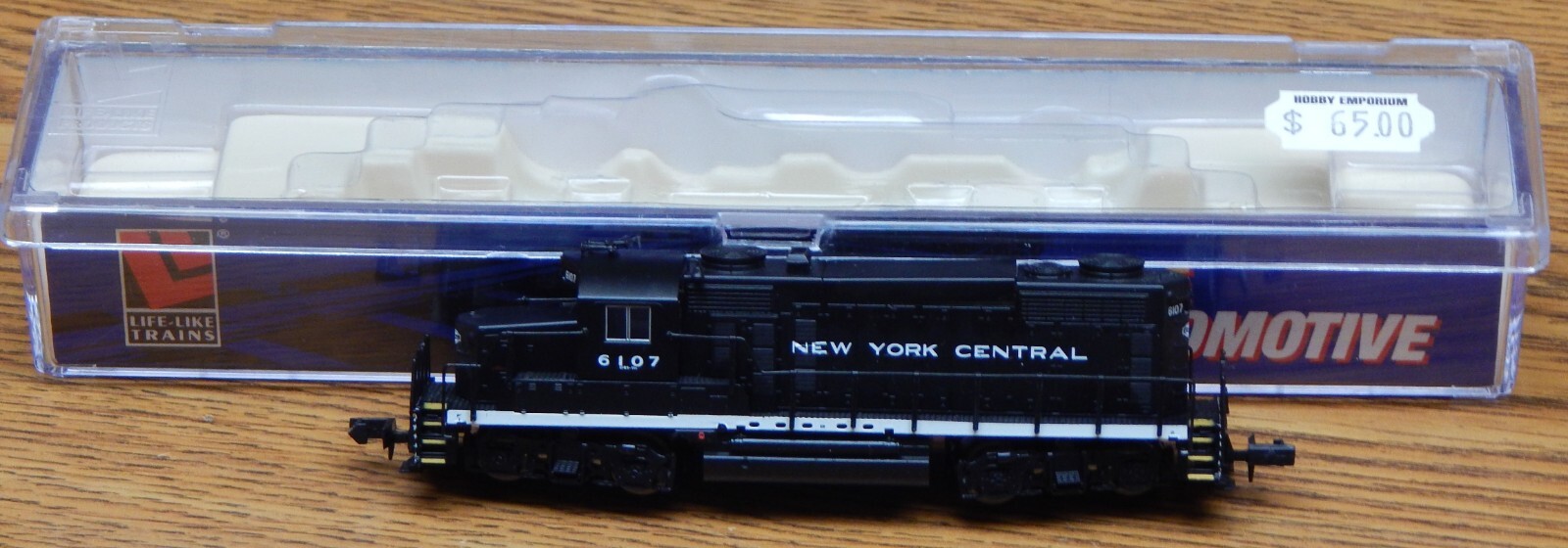 LIFE LIKE 7093 NYC GP-20 DIESEL LOCOMOTIVE USED VERY LITTLE W/BOX N GAUGE LQQK