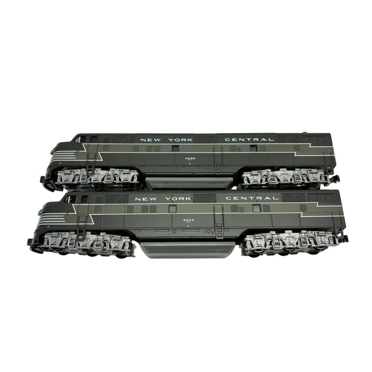KATO 10762-2 EMD E7A 2 Locomotive Set New York Central N-Scale #4008 #4022 Used