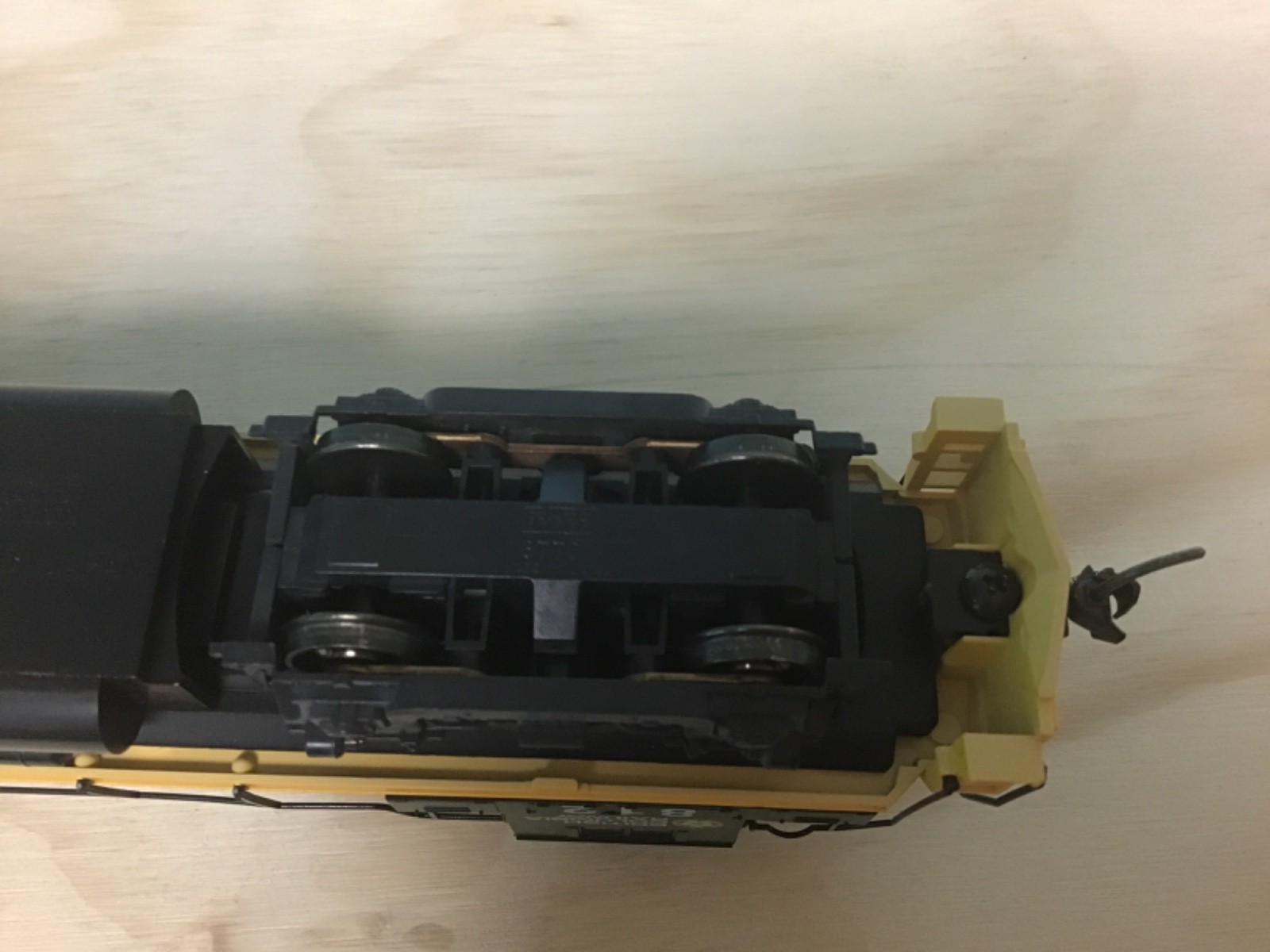 Atlas HO scale Diesel Locomotive British Columbia Railway C425 #8041 Road #812