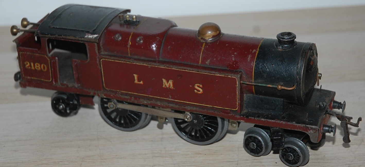 HORNBY O GAUGE CLOCKWORK No 2 SPECIAL TANK LOCOMOTIVE IN RED LMS LIVERY