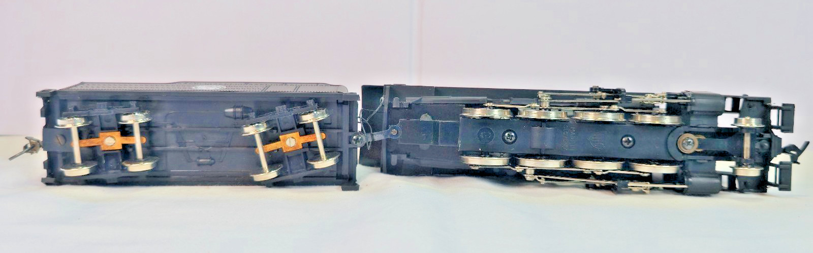 IHC HO Scale DM&IR #190 2-8-0 Consolidation Steam Locomotive & Tender Tested RTR