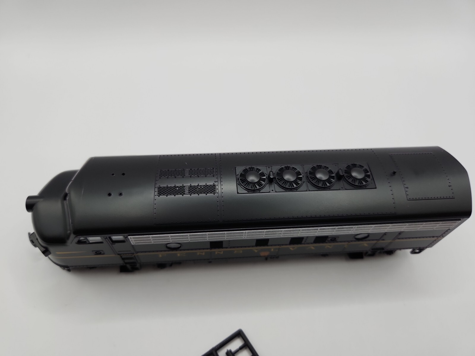 Stewart Kato #8440 HO Scale “PRR” F3A Phase 4 Diesel Un-numbered