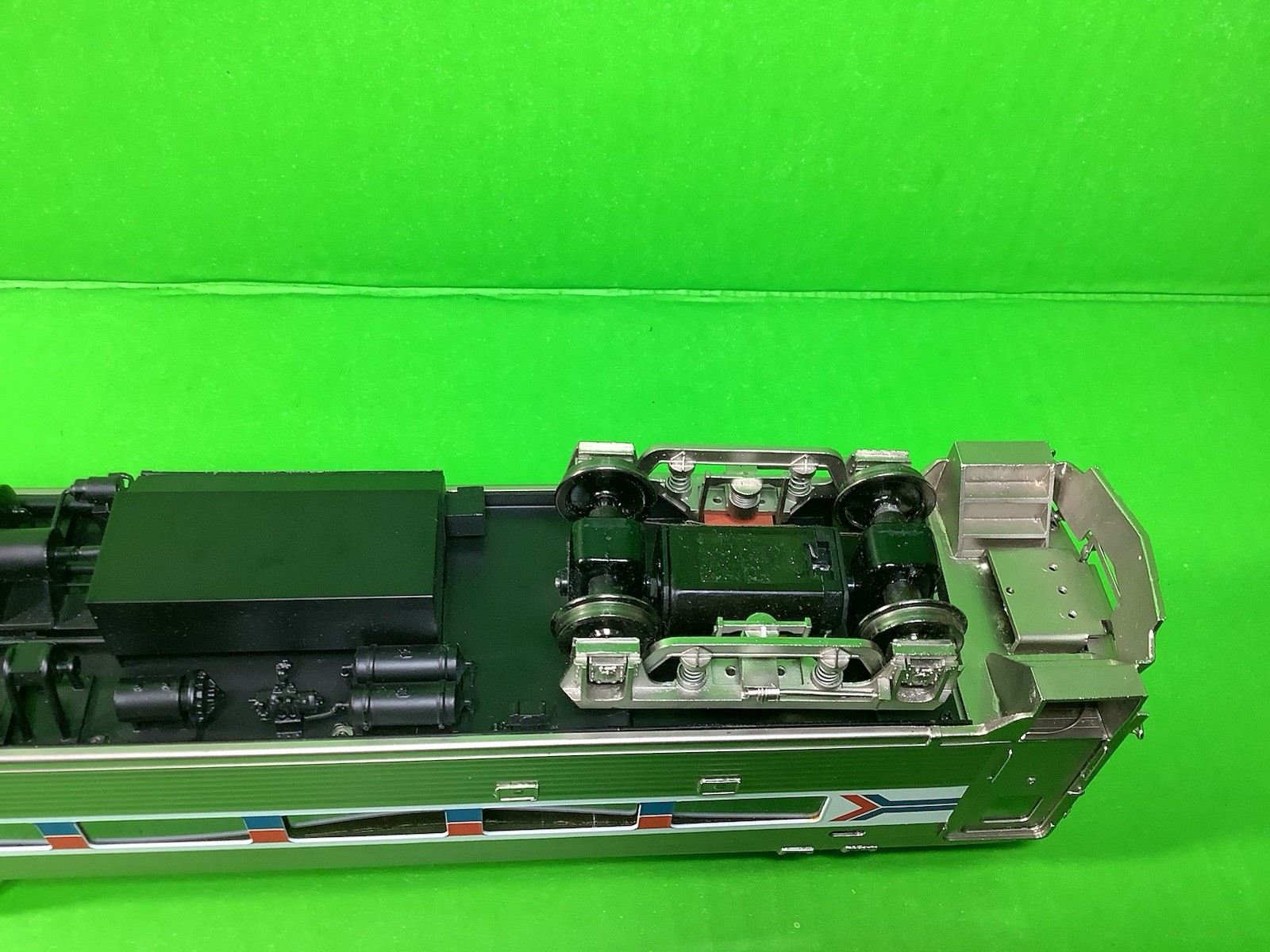 Sunset Models 3rd Rail RDC-2 AMTRAK 2 Rails Powered RDC Car OB,Styrofoam box