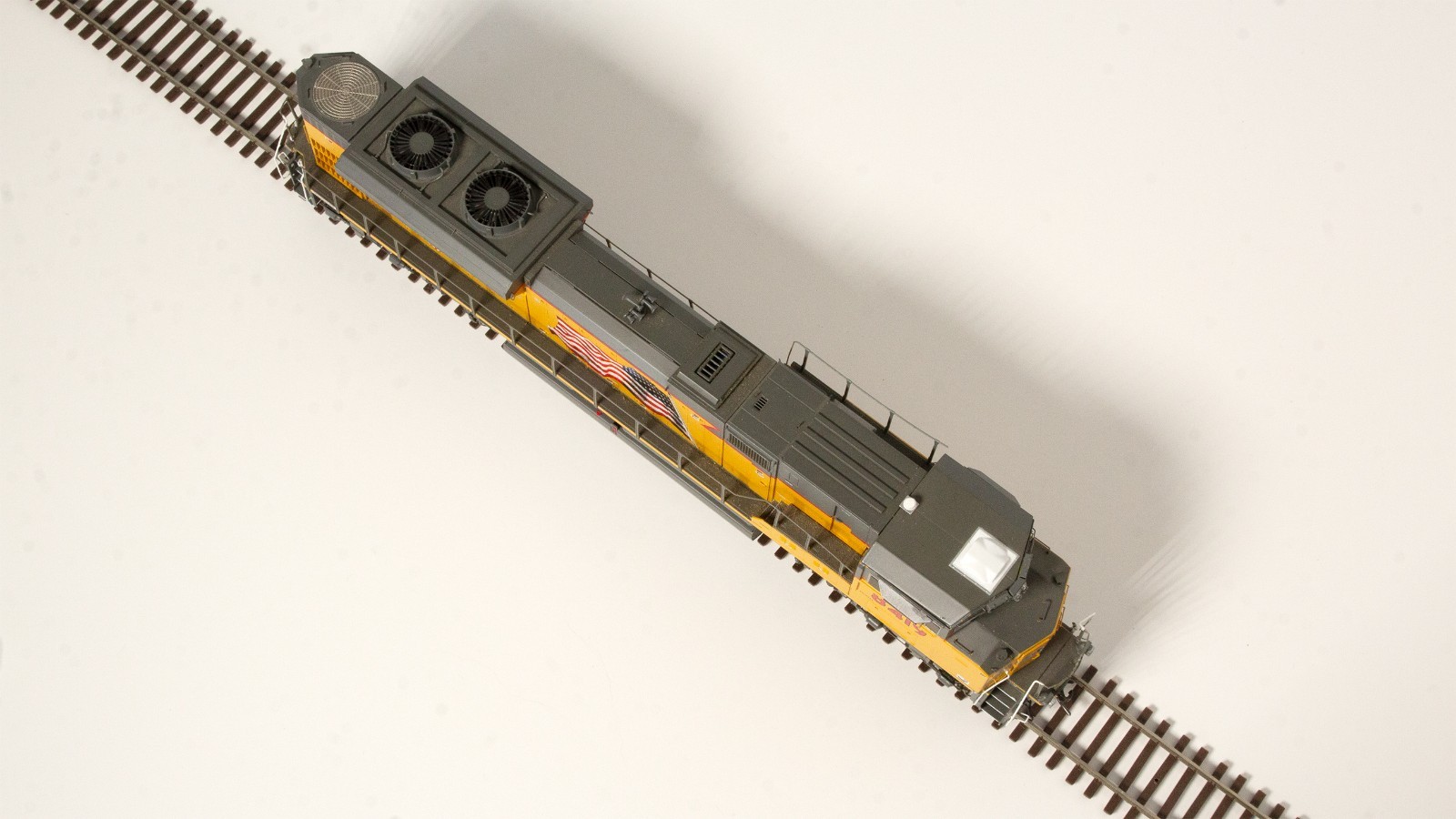 HO Scale Athearn Genesis Union Pacific SD70ACe DCC No Sound USED