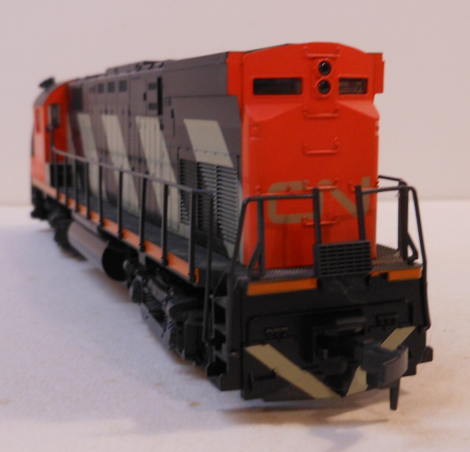 Atlas/Kato Ho C424 #3205 Canadian National Diesel Locomotive LN C-8
