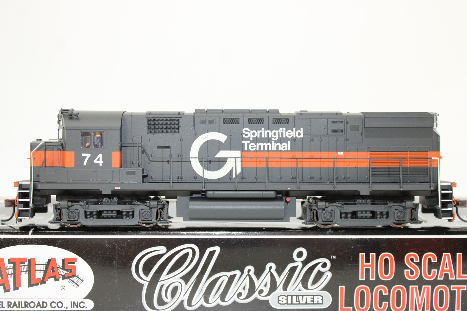 Atlas Classic HO Springfield Terminal Guilford C424 Locomotive #74 DCC Ready LED