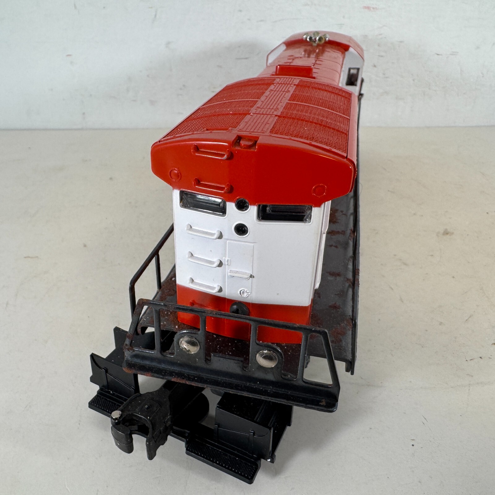 Lionel 6-8773 O Gauge Disney Mickey Mouse Express U 36B Diesel Engine Locomotive