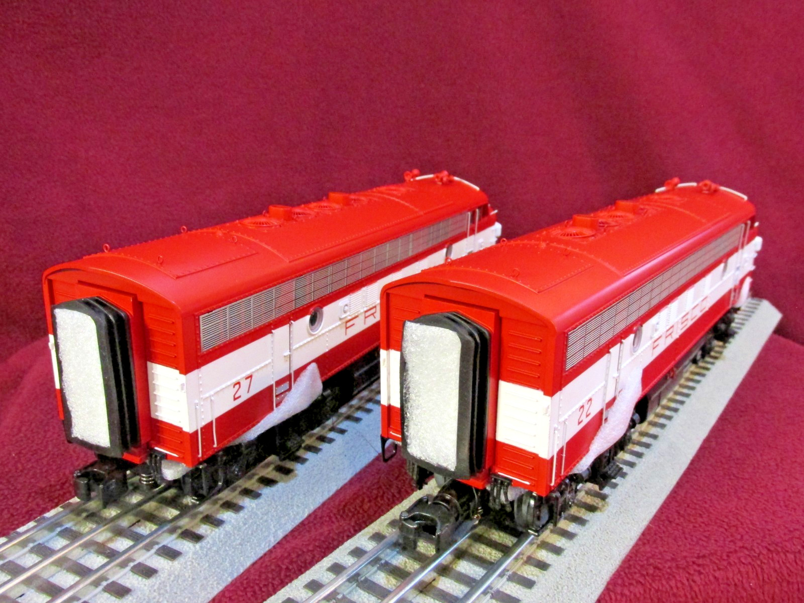 MTH SET 20-21805-1 & 20-21806-4 FRISCO F-7 AA POWERED PS3 & NON POWERED HI-RAIL