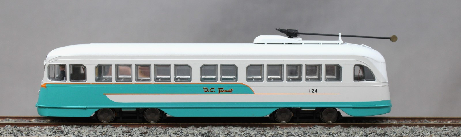 CONCOR #93009 DC Transit PCC Trolley #1124, DCC & SOUND Ready, C9 NIB OOP