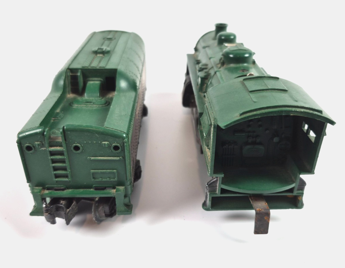 Lionel Set Locomotive 8302 Southern Express, Rattle Tender, 9013, 9136, X9066