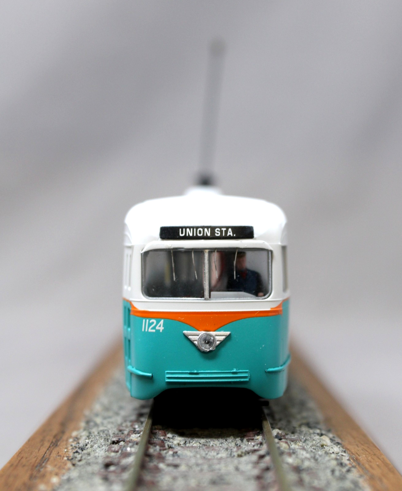 CONCOR #93009 DC Transit PCC Trolley #1124, DCC & SOUND Ready, C9 NIB OOP