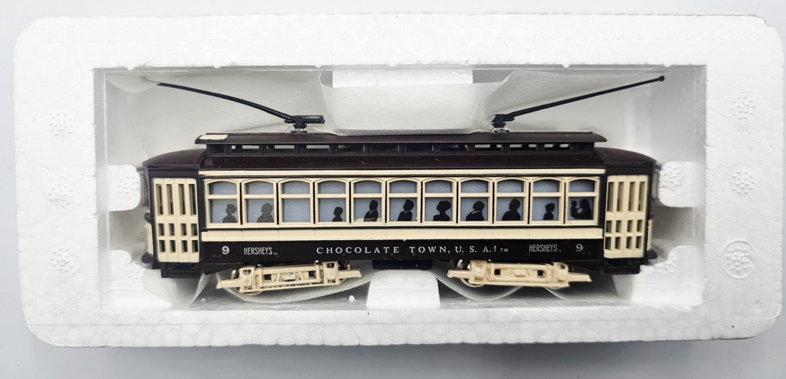 Bachmann 61039 HERSHEY BRILL TROLLEY #9 HO Scale MOTORIZED OPERATING LIGHTS/ NEW