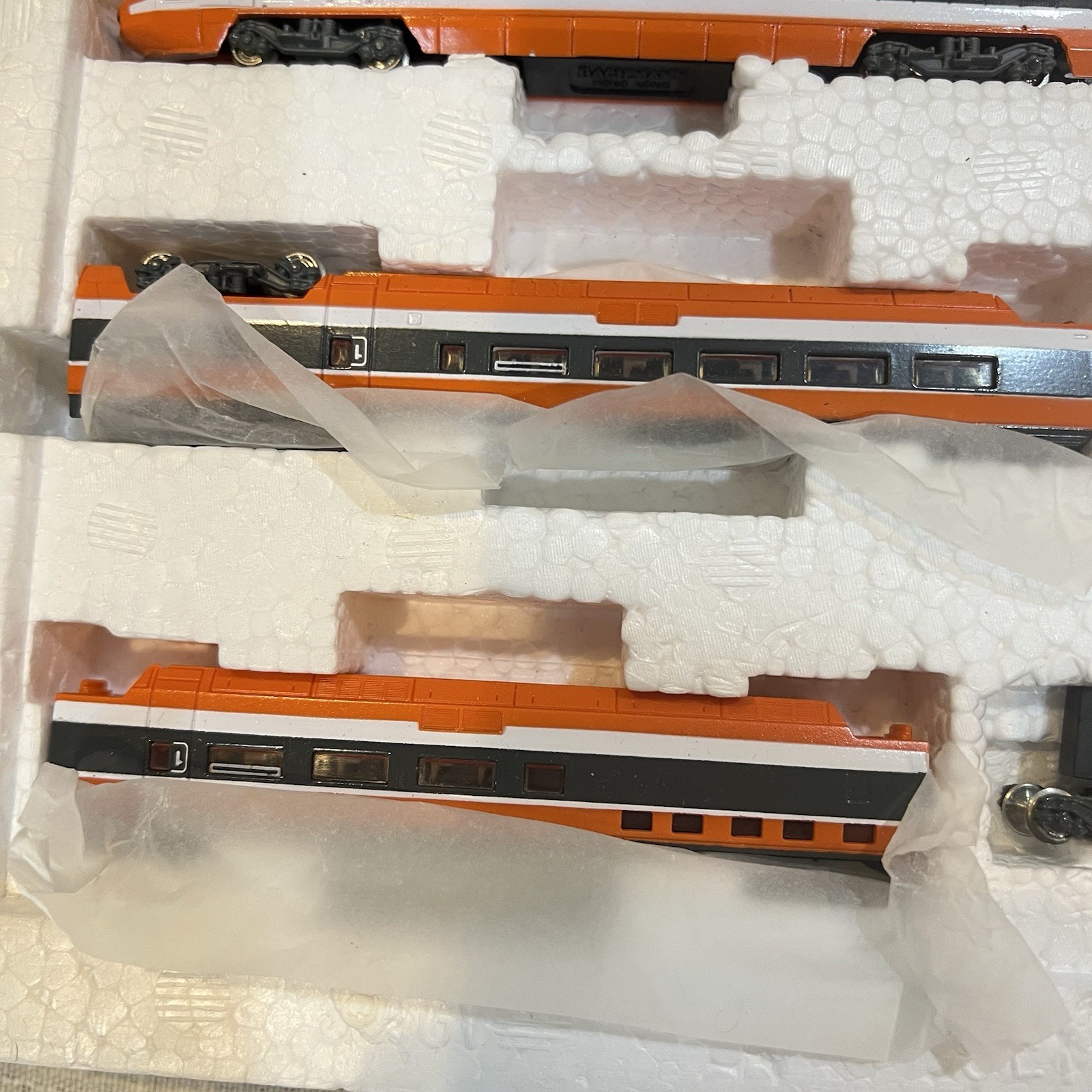 Bachmann 51-4001 N Scale TGV High Speed French Passenger Train *UNTESTED, READ*