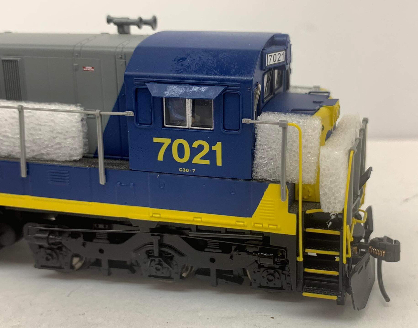 HO Broadway Limited Diesel Loco 2447 GE C30-7 W/SOUND/DC/DCC-PARAGON2 CSX 7021.
