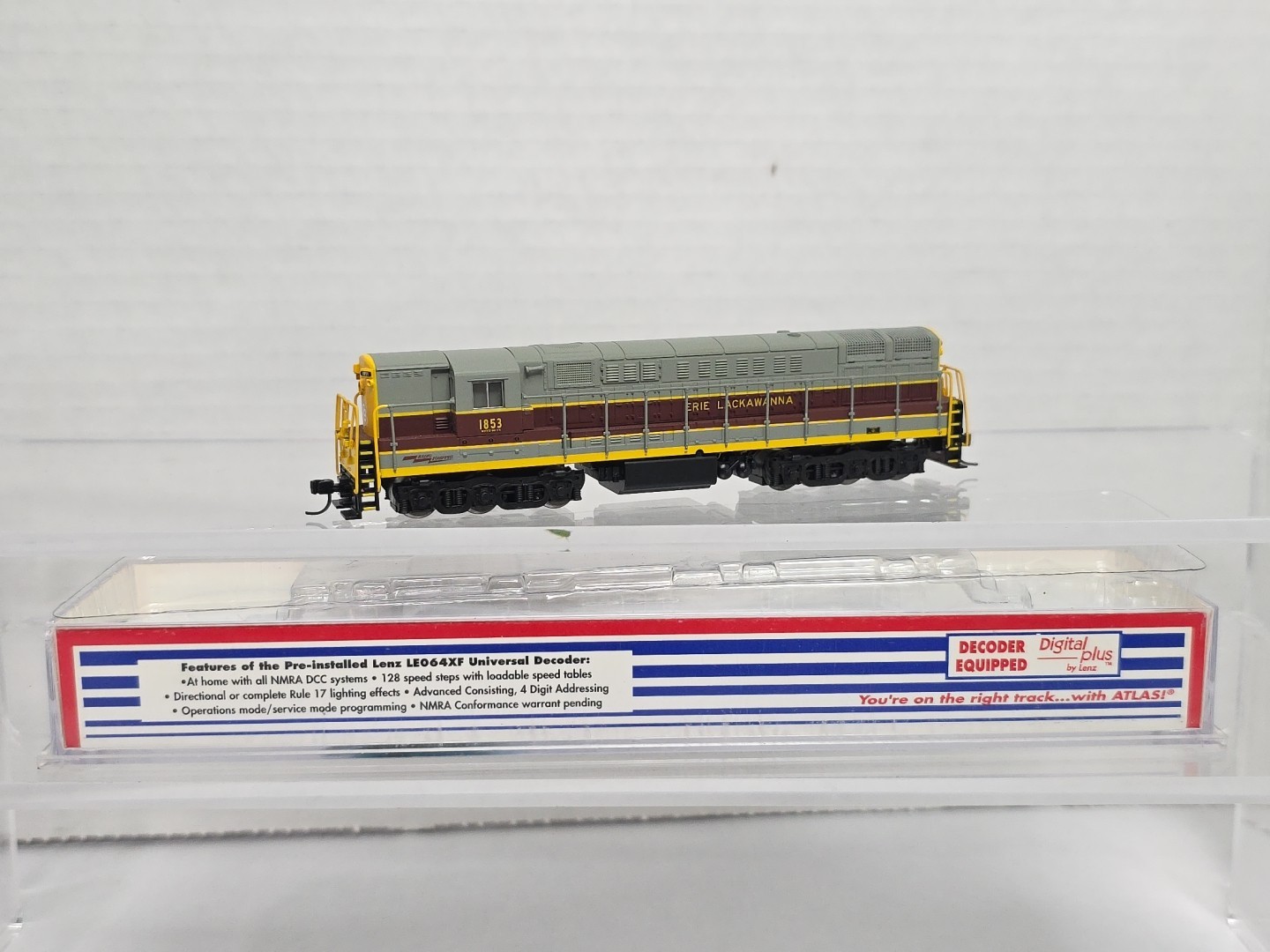 N Scale Atlas 49600 DCC Erie Lackawanna 1853 H24-66 FM Trainmaster Diesel Loco