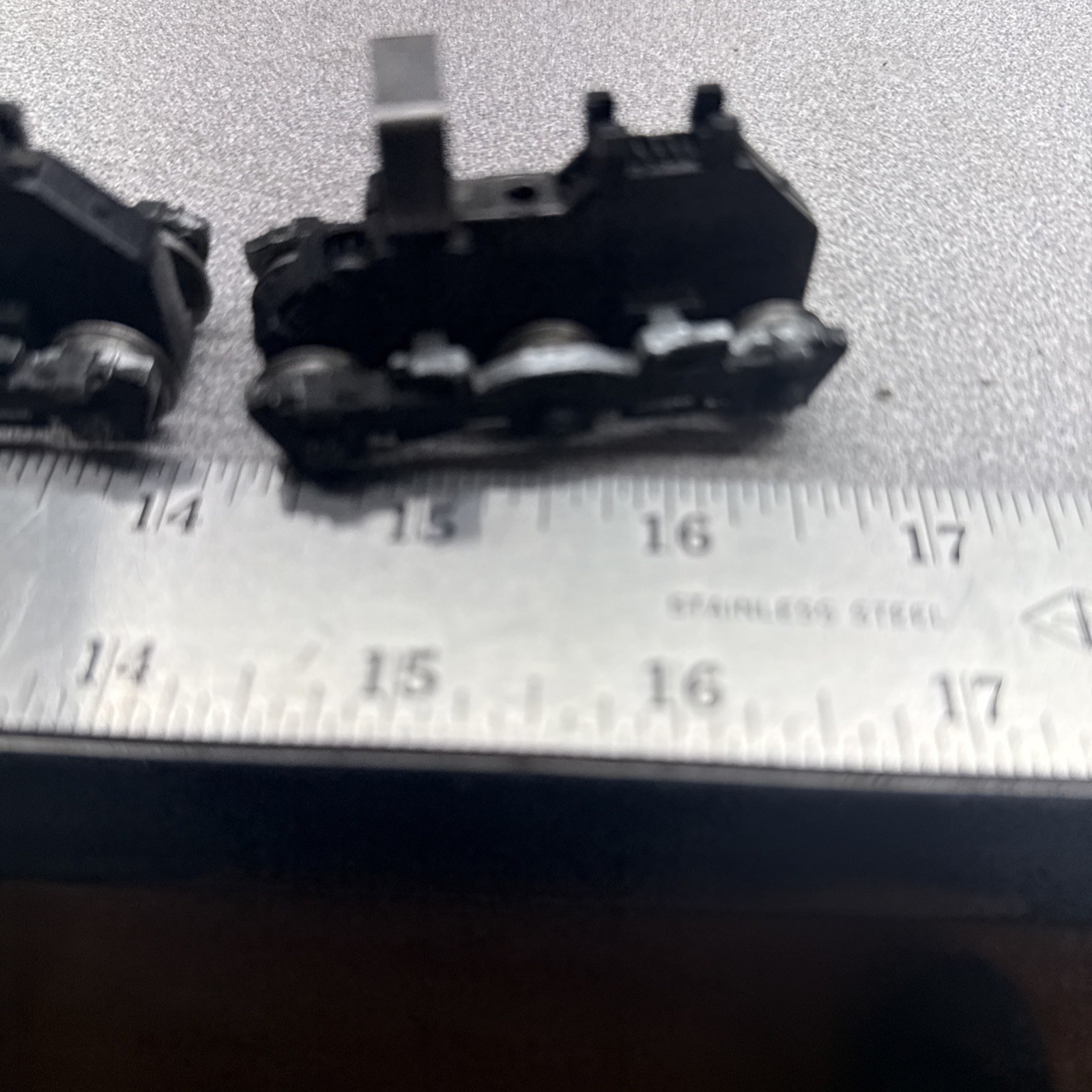 Athearn Ho Sd Power Truck Set Please Look Closely Metal Sides smooth Operation
