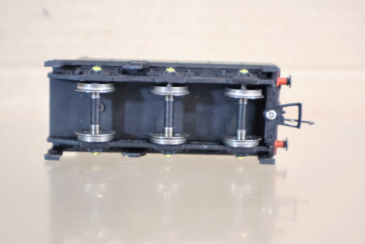 BACHMANN 31-106A TENDER for BR 4-6-0 STANDARD CLASS 4MT LOCOMOTIVE 75003 ol