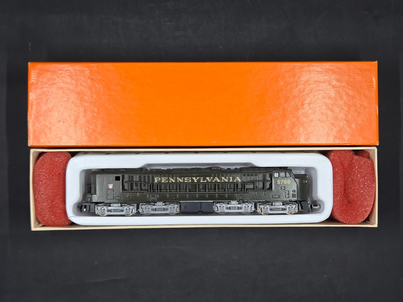 Con-Cor N Gas Turbine Pennsy RR Freight Locomotive #0001-03321G, Original Box