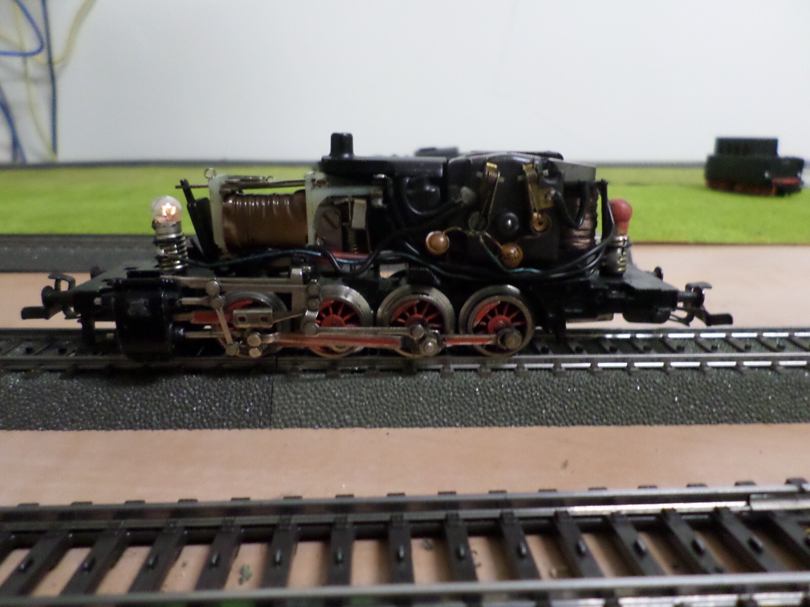 Marklin 3032 HO DB BR 81 Steam Locomotive, Analogue, 3 Rail (c)